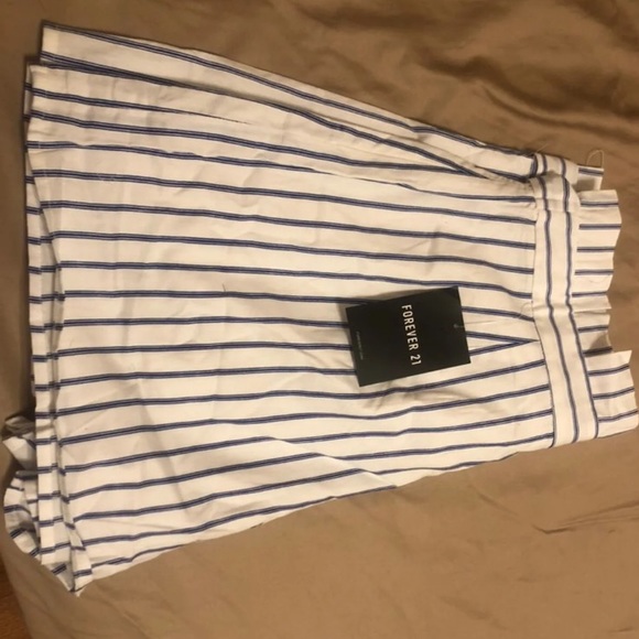 Shorts - Picture 2 of 2